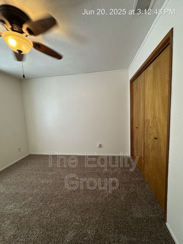 Building Photo - 4430 W Cypress Ave
