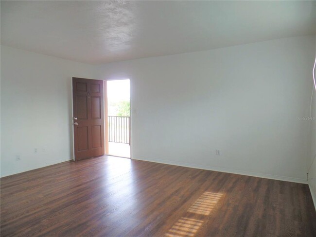 Building Photo - 1240 70th St N