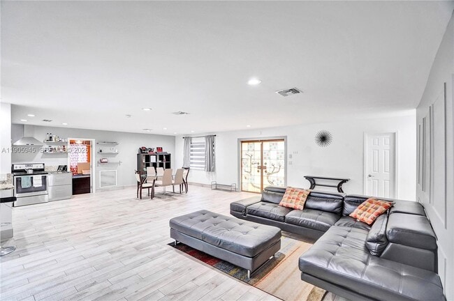 Building Photo - 17000 NW 18th Ave