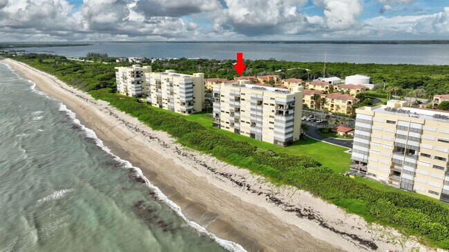Building Photo - 7420 S Ocean Dr