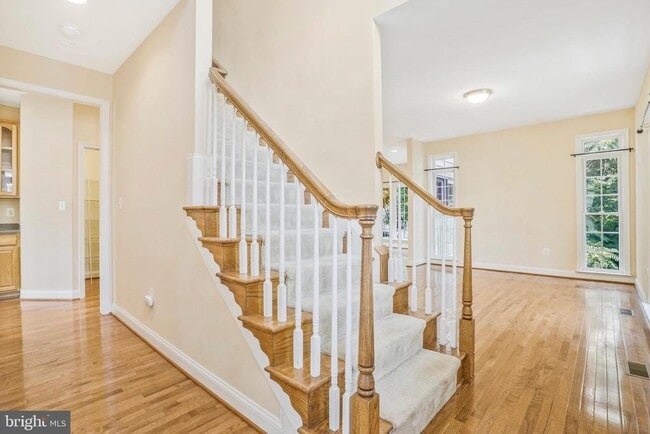Building Photo - 9980 Cyrandall Dr