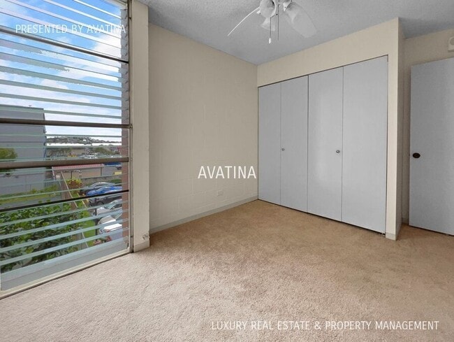 Building Photo - 46-255-255 Kahuhipa St