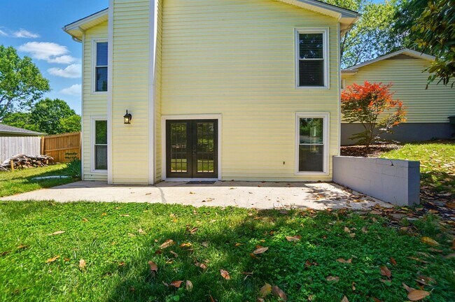 Building Photo - Renovated Gem in Gastonia with Walkout Bas...