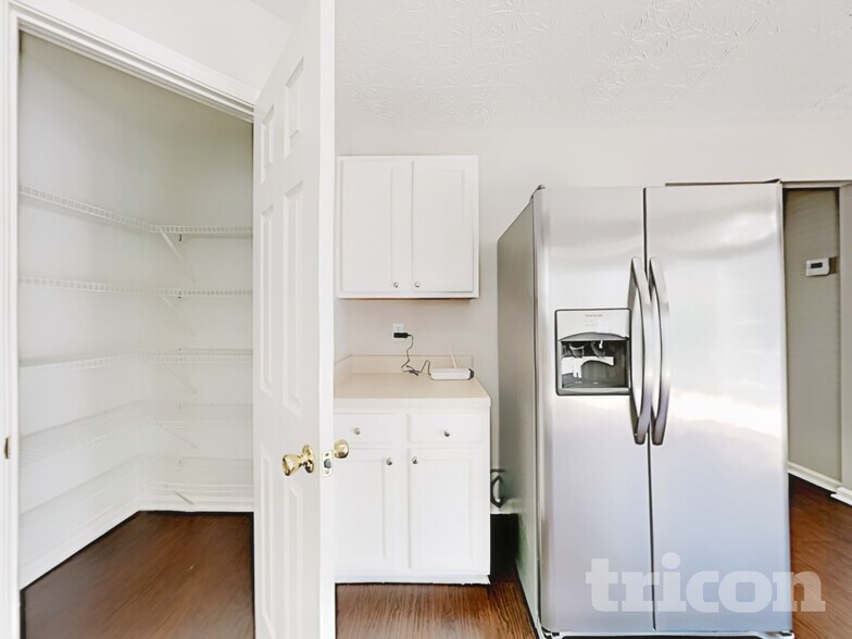 Building Photo - 128 Spring Walk Wy