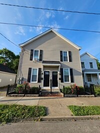 Building Photo - 818 Buckeye St