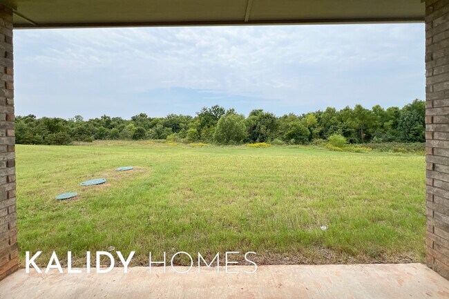 Building Photo - 17859 Salem Rd