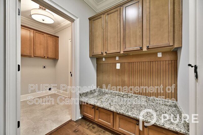 Building Photo - 641 Tailwater Bnd