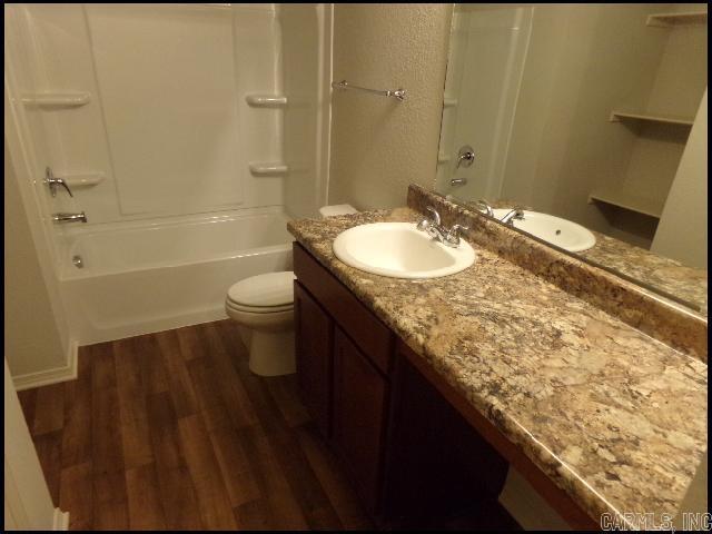 Building Photo - 6097 Saddle Hill Dr