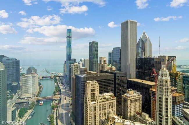 Building Photo - 401 N Wabash Ave