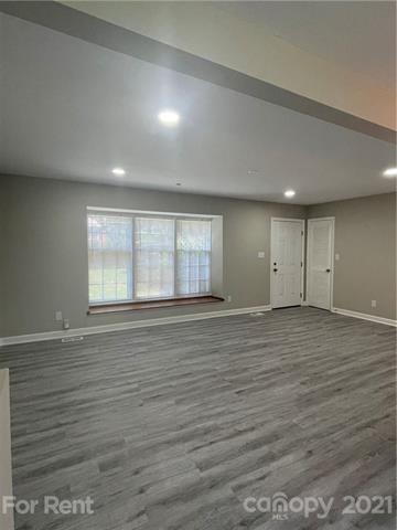 Building Photo - 3708 Winterfield Pl