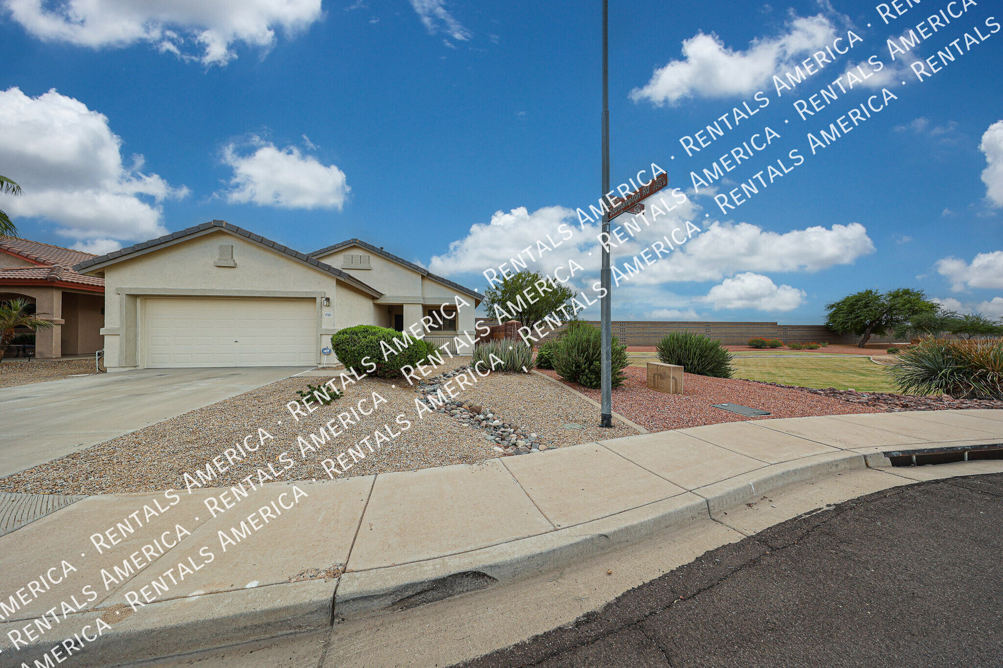Building Photo - 17321 N 167th Dr