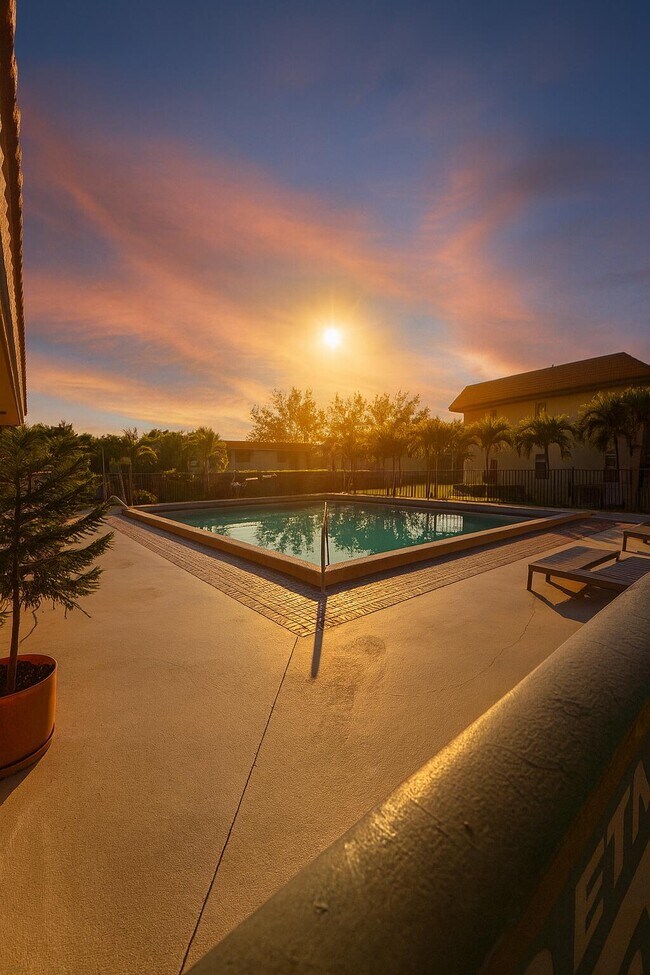 Building Photo - 21890 Lake Forest Cir