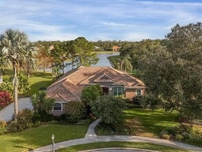 Building Photo - 16806 5th Terrace NE