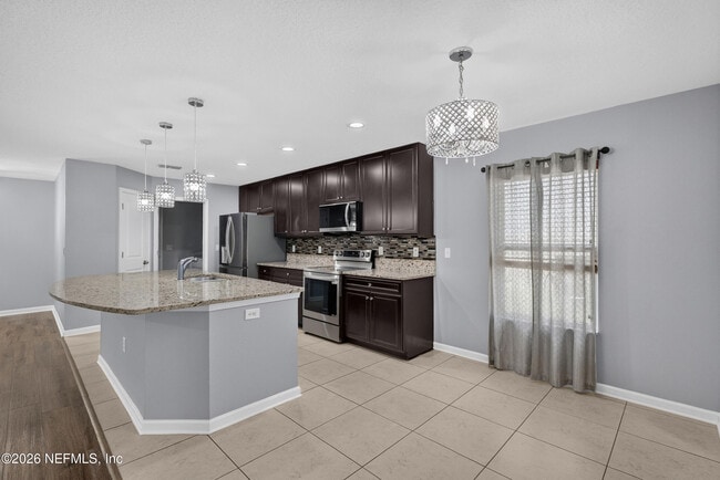 Building Photo - 9909 Patriot Ridge Dr