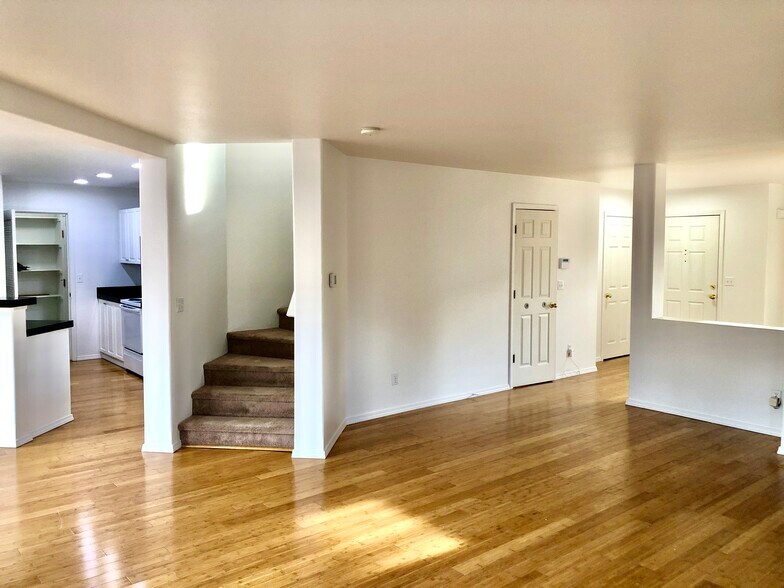Stairs leading to second floor - 1552 SE Ripplewood Ave