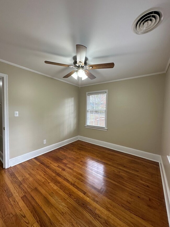 Building Photo - Normaltown Home Move-in ready