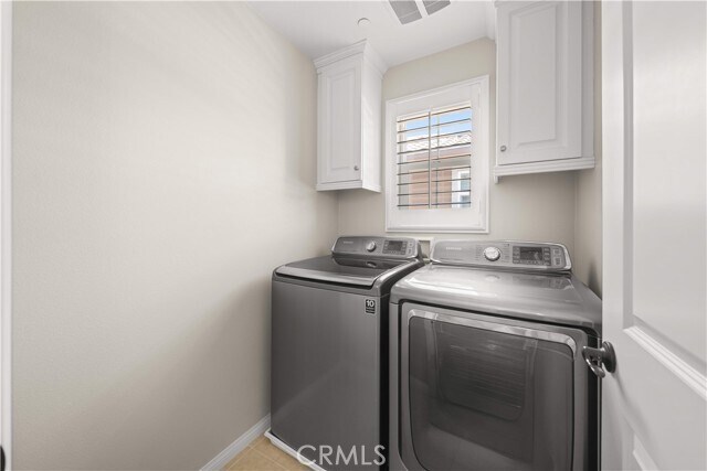 Building Photo - 352 Golden Bear Ln