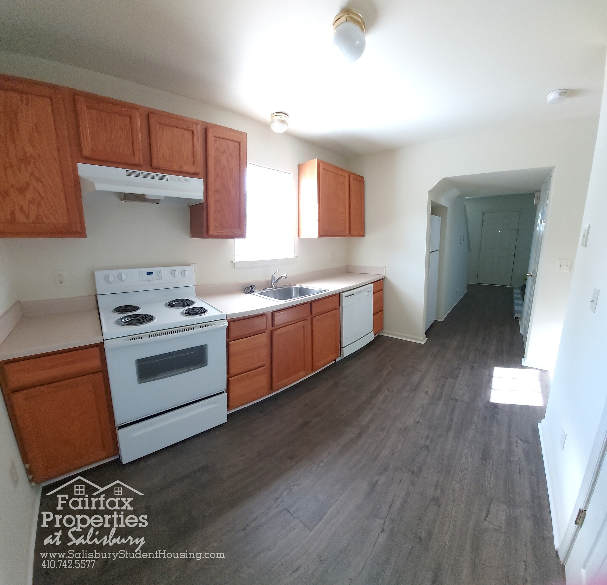 Kitchen - 324 Cedar Crossing Rd