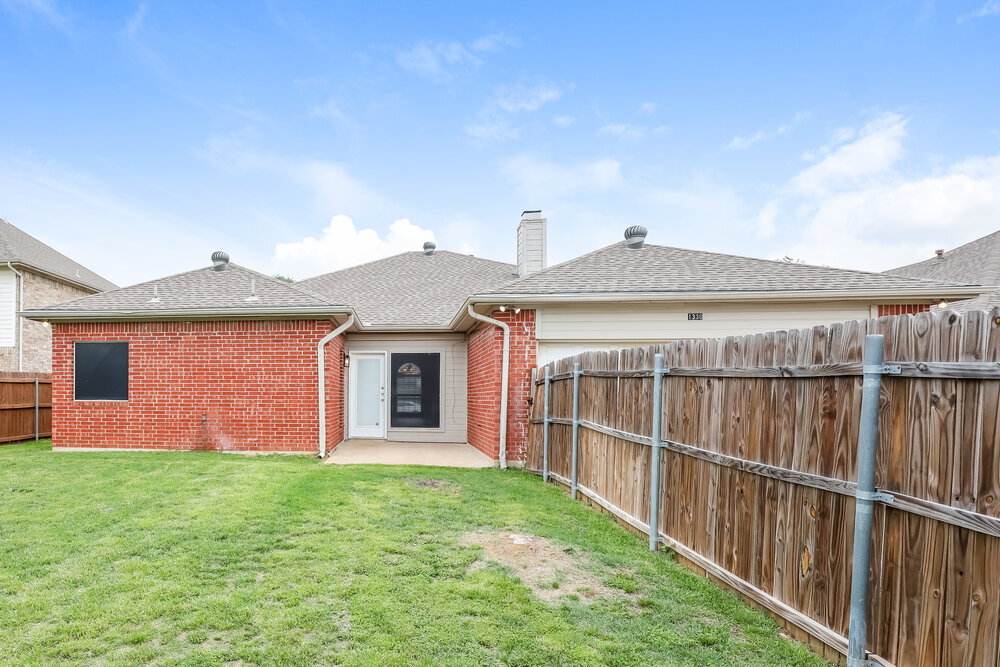 Building Photo - 1330 Bogard Ln