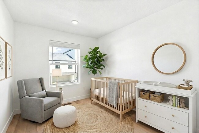 Building Photo - 35 N Gateway Dr