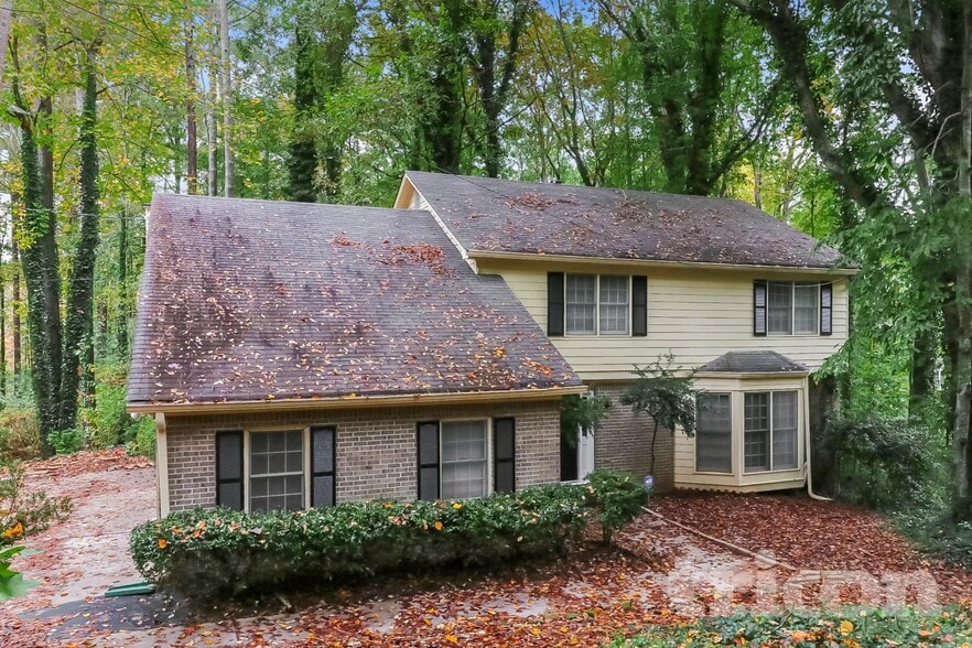 Building Photo - 1720 Ridgefield Dr