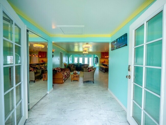 Building Photo - Luxe Beach Retreat in Hauula, Oahu's North Shore, with Private Beach