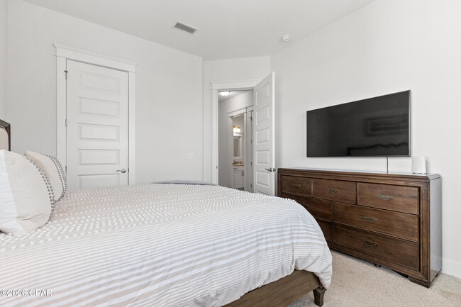 Building Photo - 134 Grande Pointe Dr