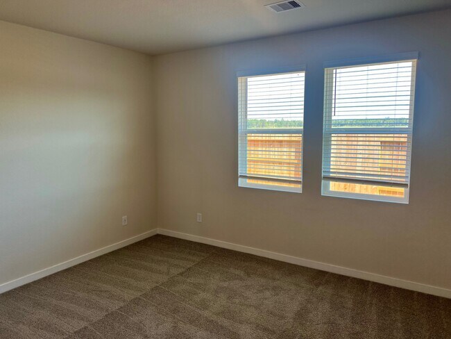 Building Photo - 15431 Dapple Blf Ln