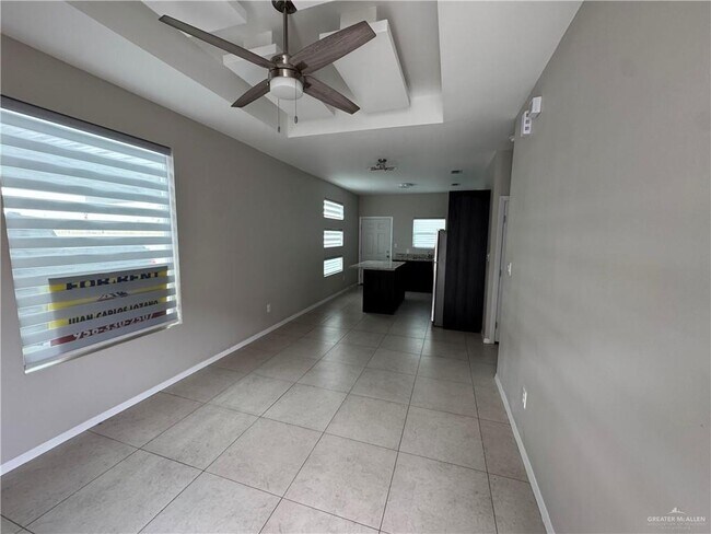 Building Photo - 3413 S Mia Ln