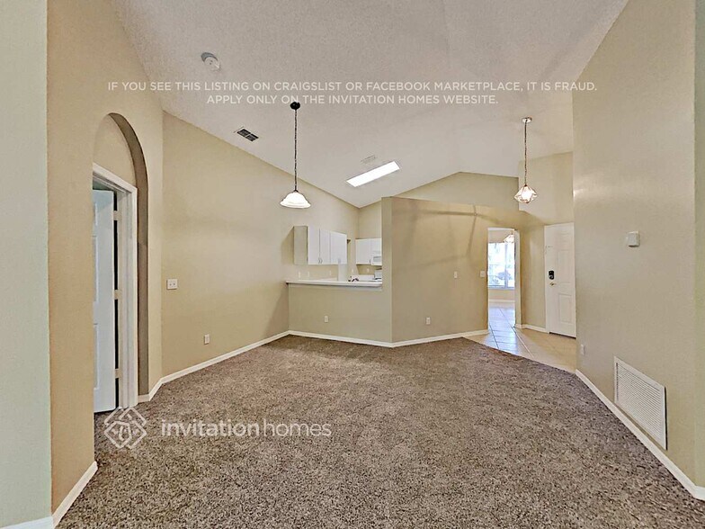Building Photo - 1384 Black Willow Trail