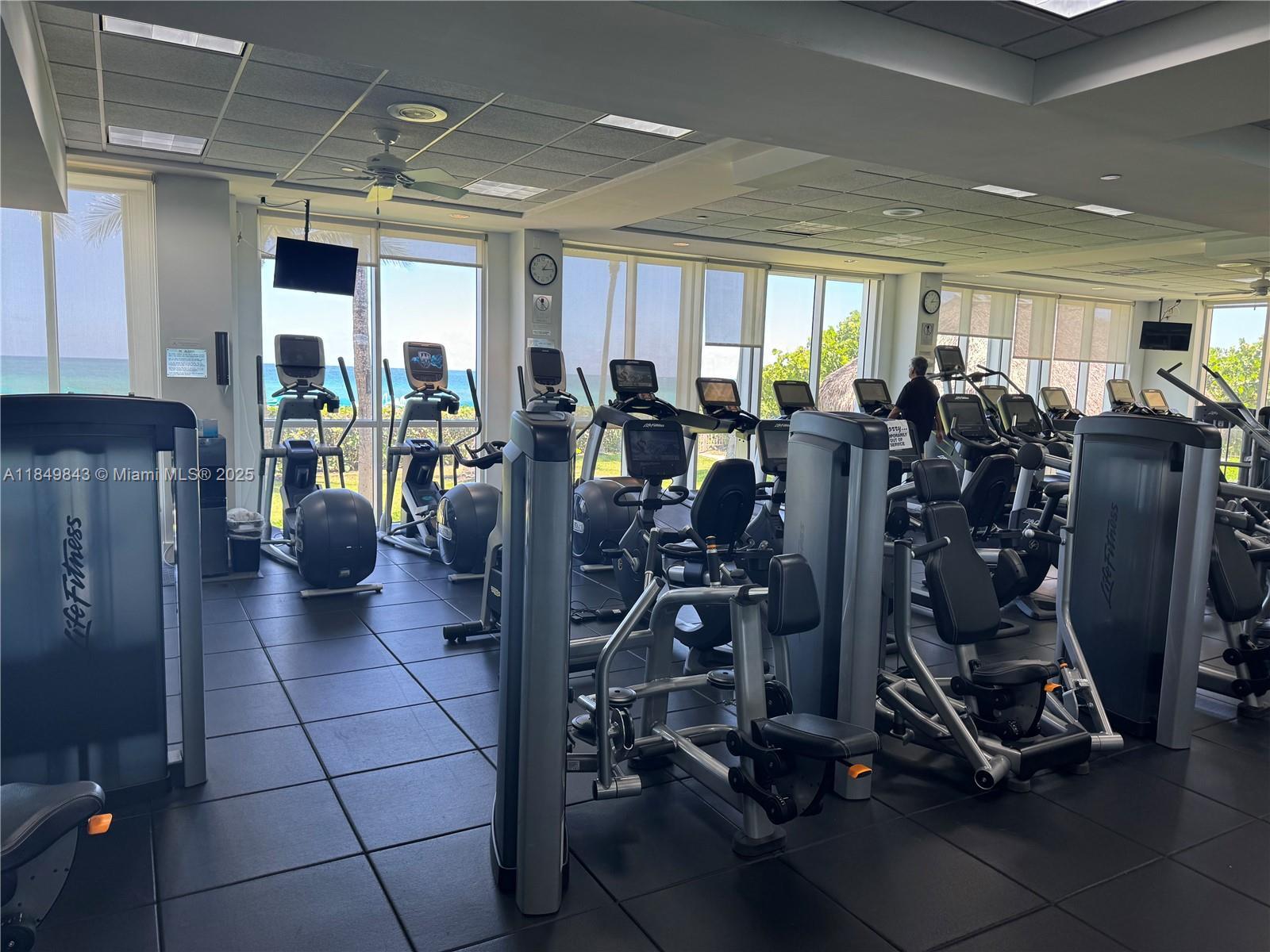 Fitness Area - 16500 Collins Ave