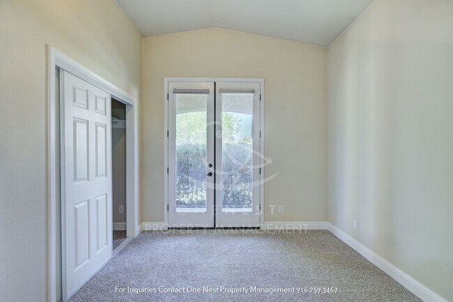 Building Photo - Fantastic Floorplan, great location in Woodland 4+ bedroom, 2 bath