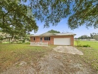 Building Photo - 2 bed 2 bath home Available NOW!