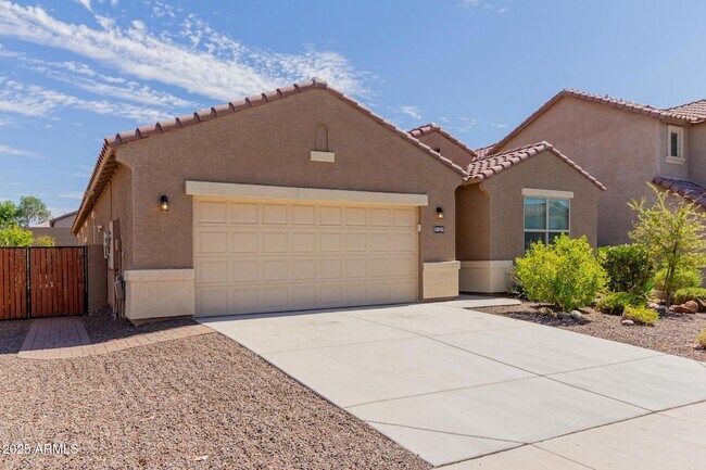 Building Photo - 10743 W Bronco Trail