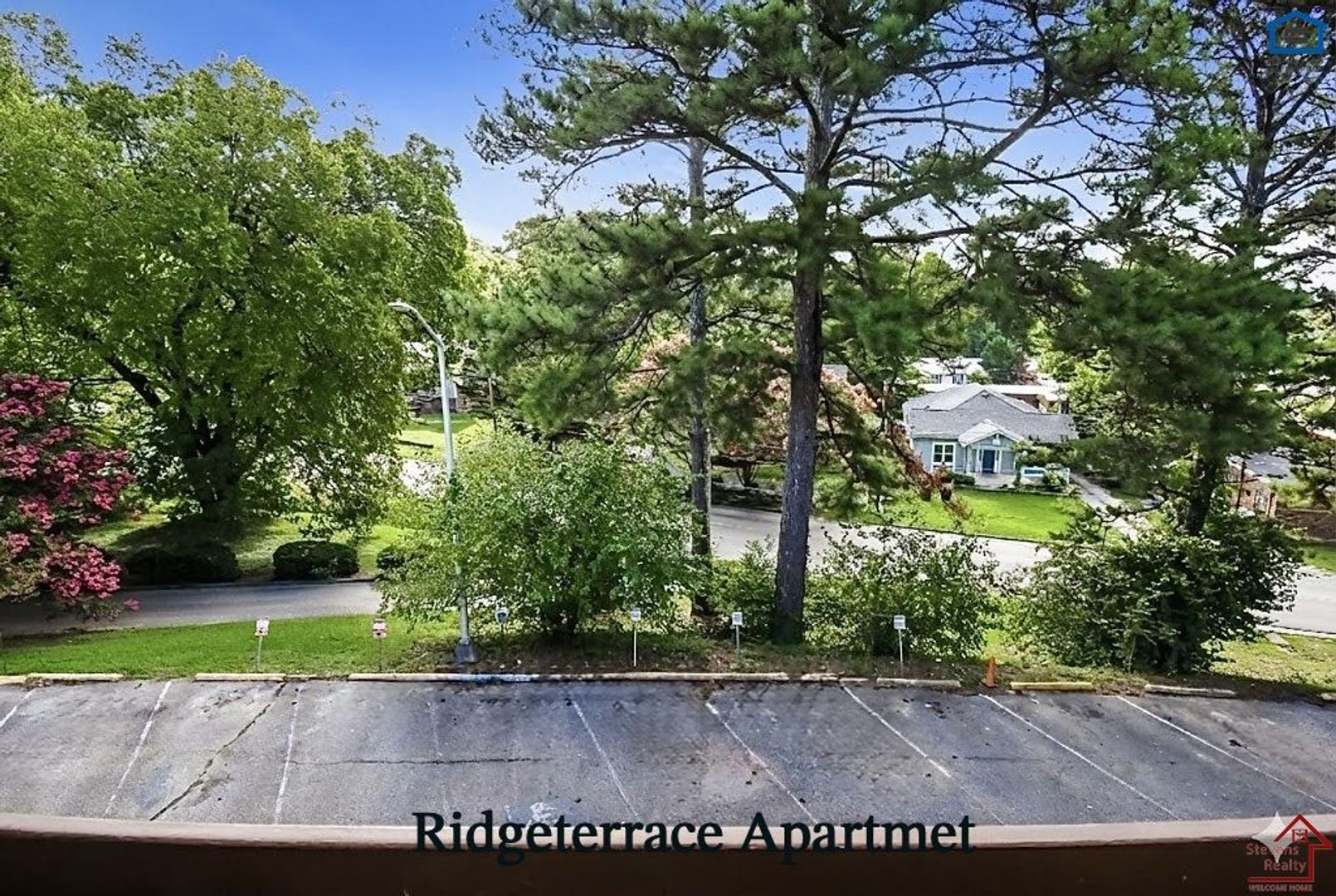Building Photo - 915 S Seminole Dr