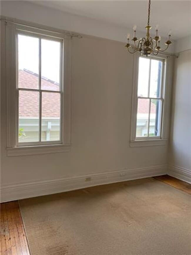 Building Photo - 1719 Valence St