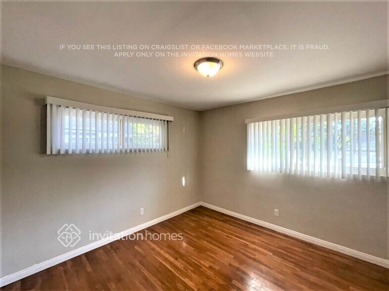 Building Photo - 20647 Hatton St