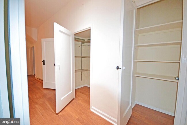 Building Photo - 3678 Gunston Rd