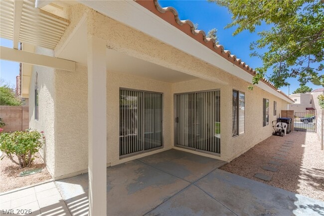 Building Photo - 2803 Mirage Rd