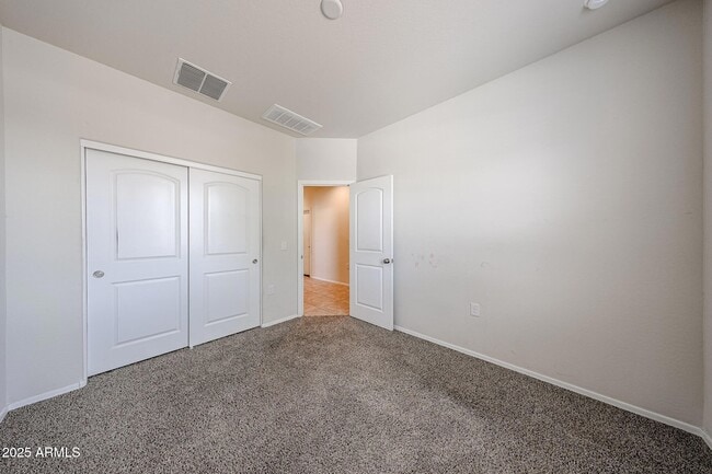 Building Photo - 31041 W Avalon Cir