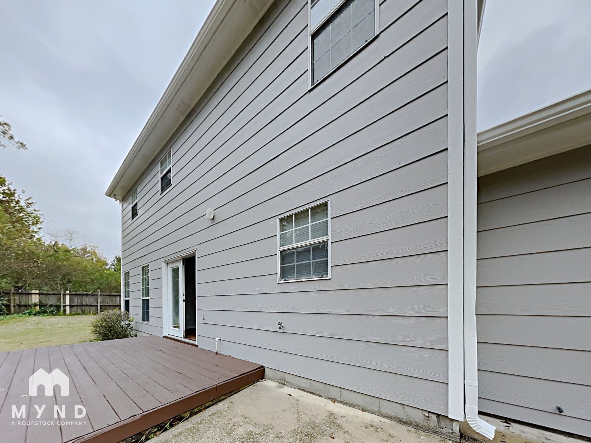 Building Photo - 2012 King Arthur Cir