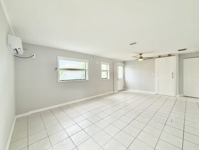 Building Photo - 15613 Gulf Blvd