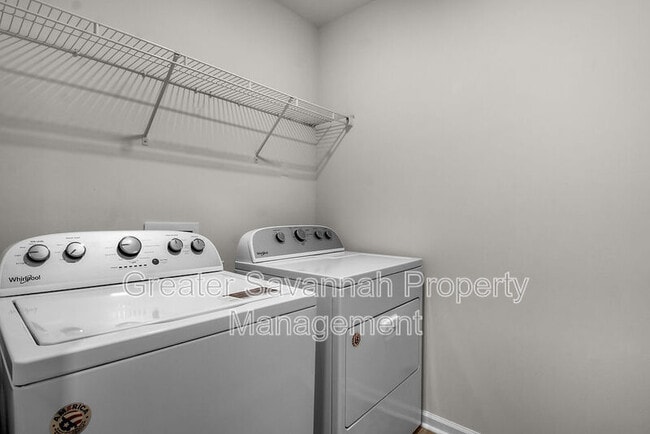 Building Photo - 137 Benelli Dr