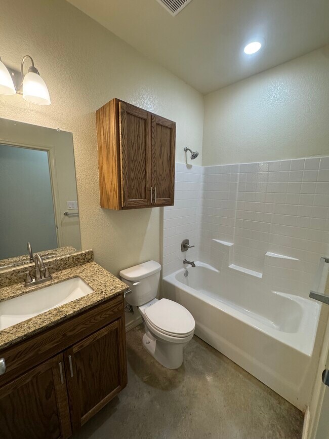 Building Photo - 143 Carley Ct