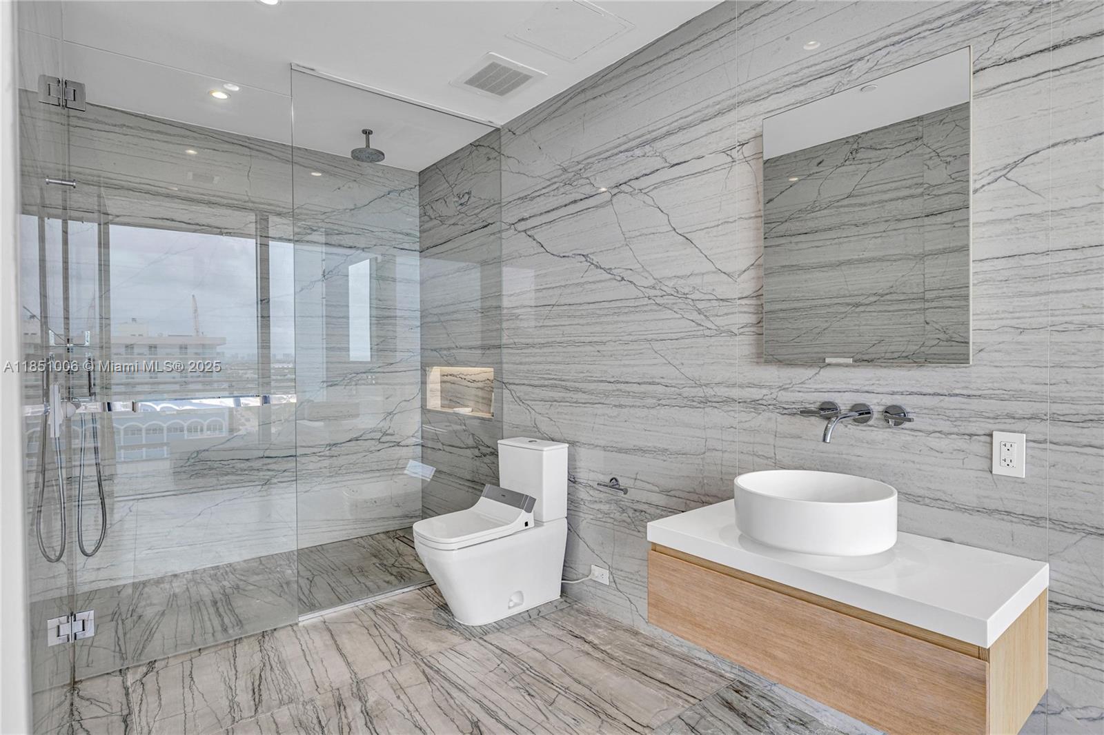 Building Photo - 8701 Collins Ave