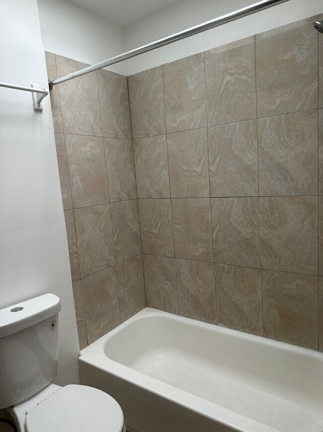 Building Photo - Beautifully Renovated Home! Central Air! Rear Yard! Available Now!