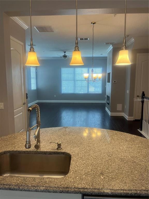 Building Photo - 12943 Cat's Claw Ln