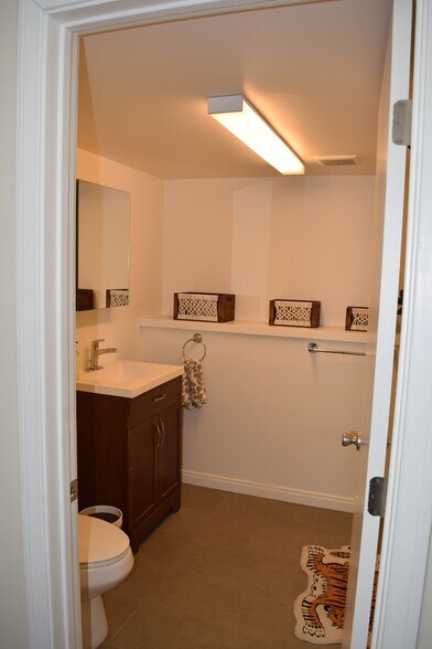 Building Photo - 2474 Endicott St