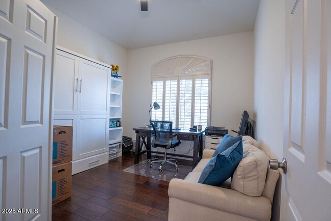 Building Photo - 4649 E Acoma Dr