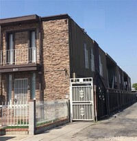 Building Photo - 815 N Rose Ave